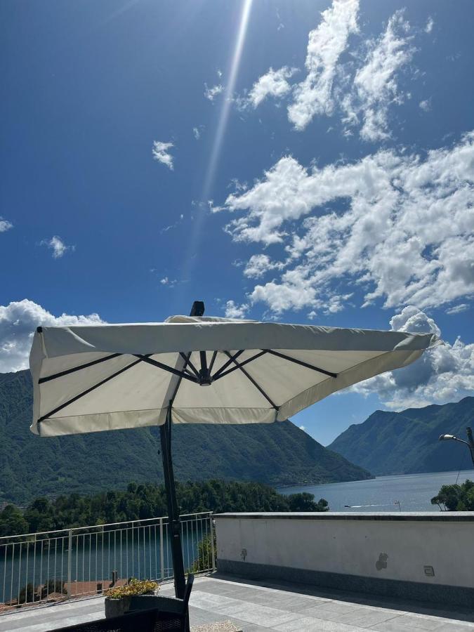 La Terrazza Sul Lago Ossuccio Kültér fotó